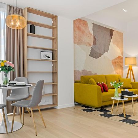 One Verdi Luxury Apartments Bukarest Kültér fotó