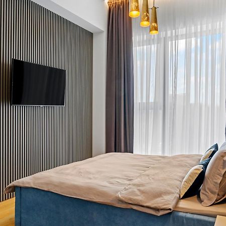 One Verdi Luxury Apartments Bukarest Kültér fotó