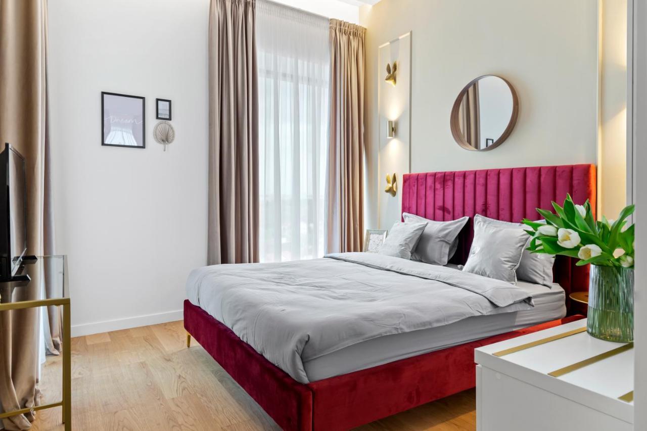 One Verdi Luxury Apartments Bukarest Kültér fotó