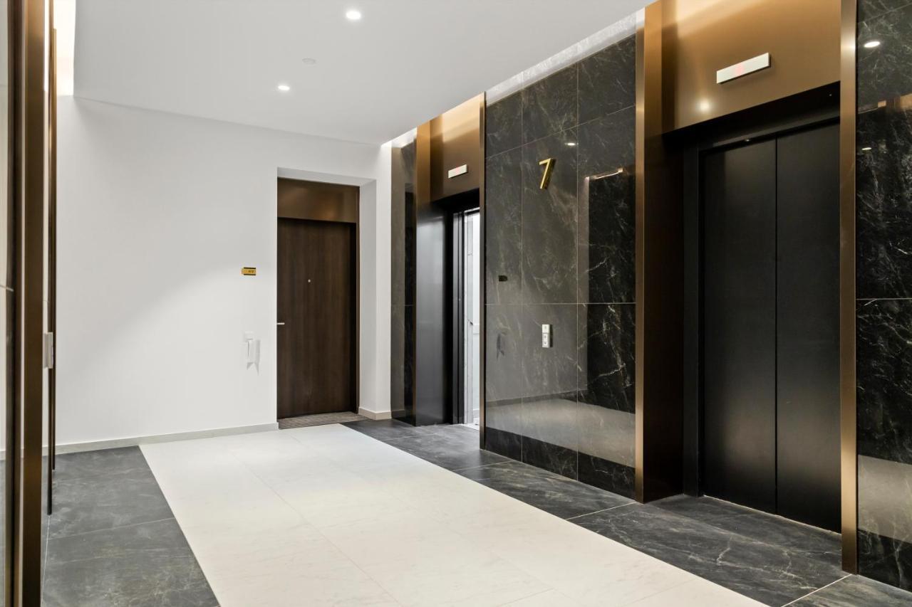One Verdi Luxury Apartments Bukarest Kültér fotó