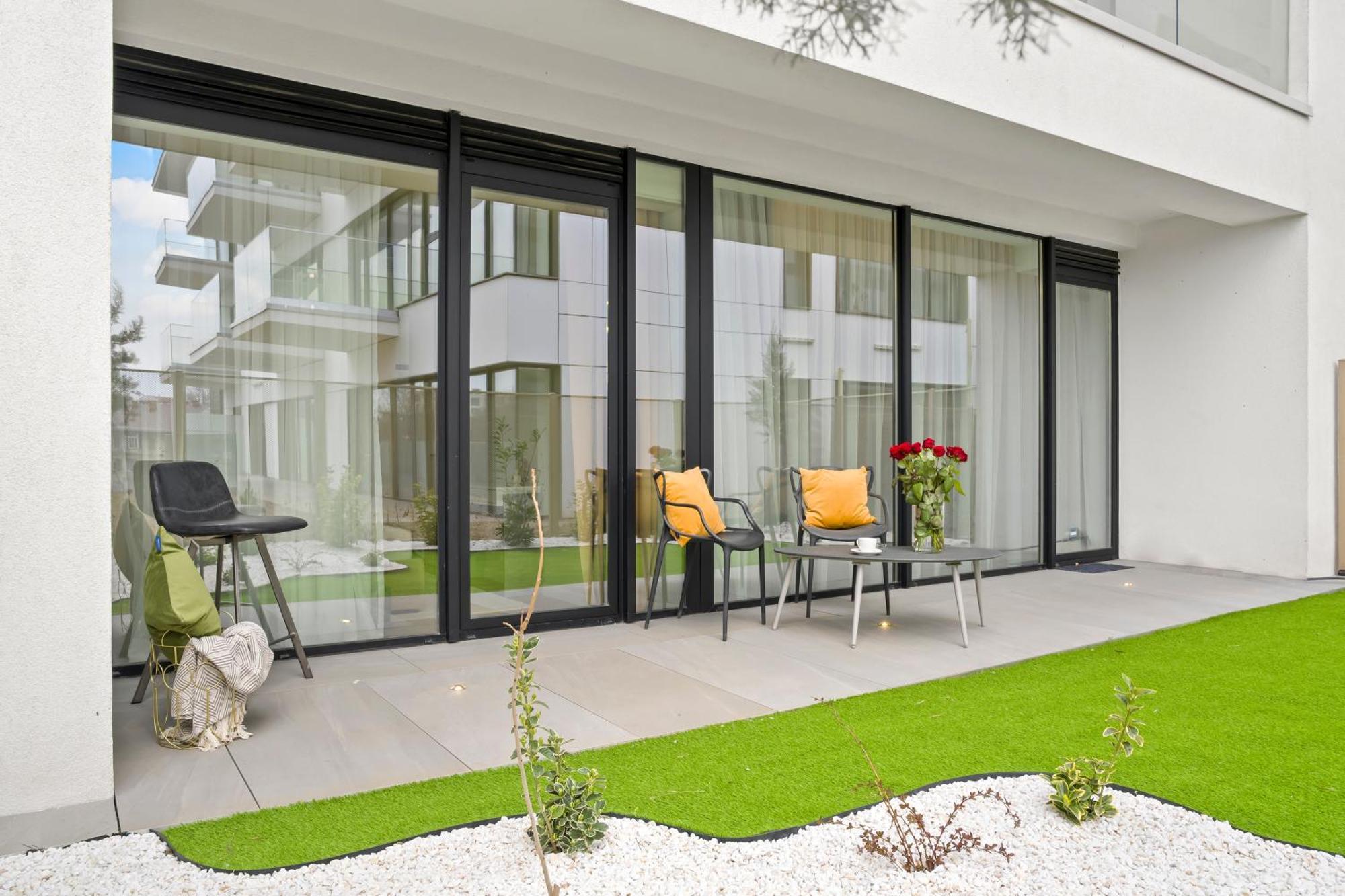 One Verdi Luxury Apartments Bukarest Kültér fotó