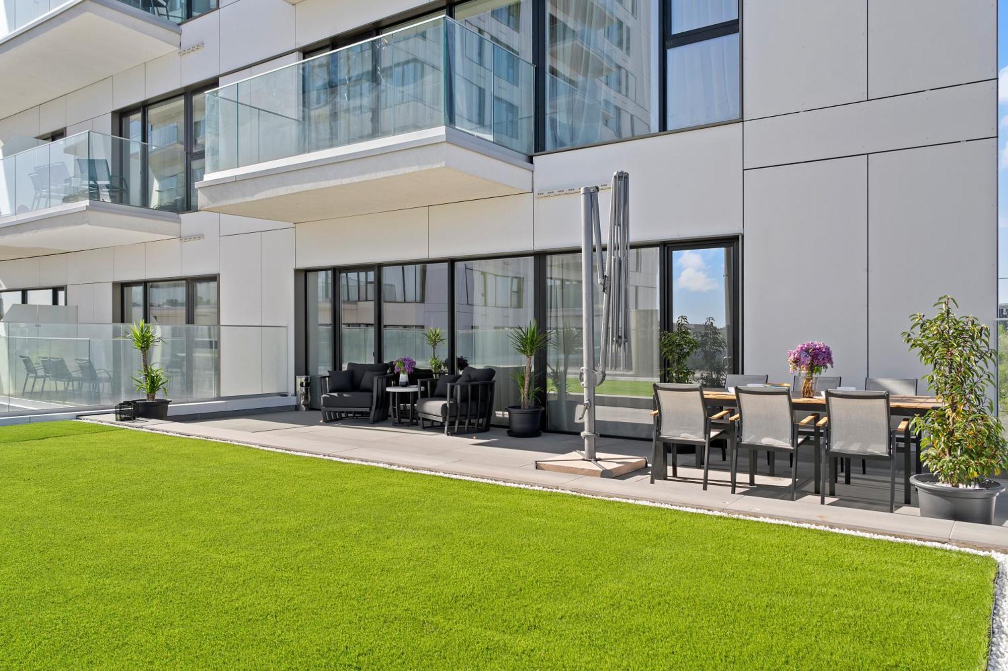 One Verdi Luxury Apartments Bukarest Kültér fotó